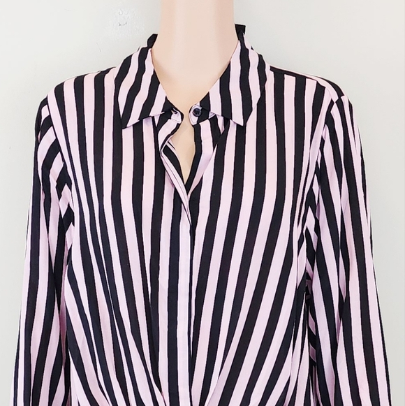 I.N.C international concepts stripe long sleeve twisted front top - Picture 6 of 10
